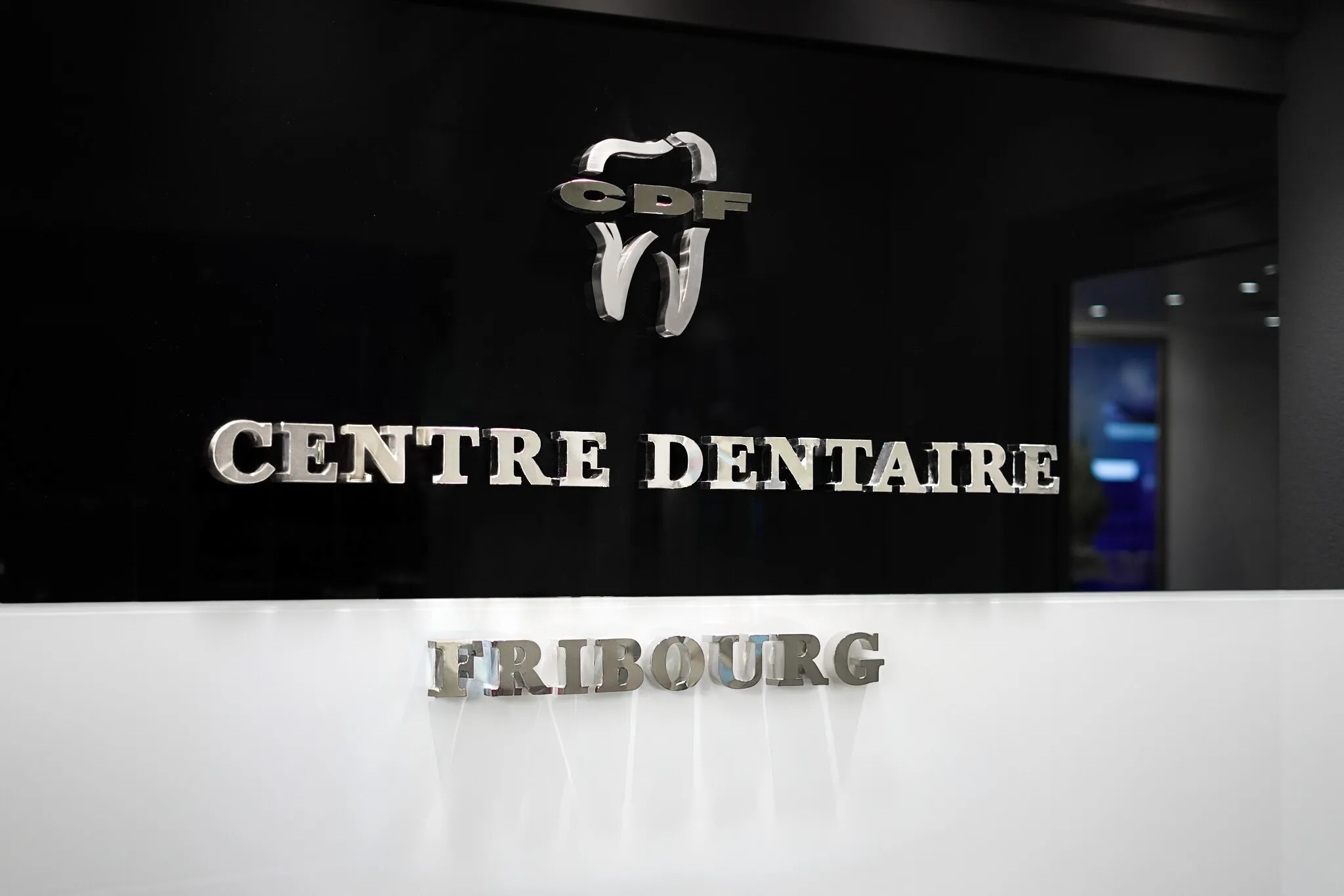 couloir de la Clinique dentaire